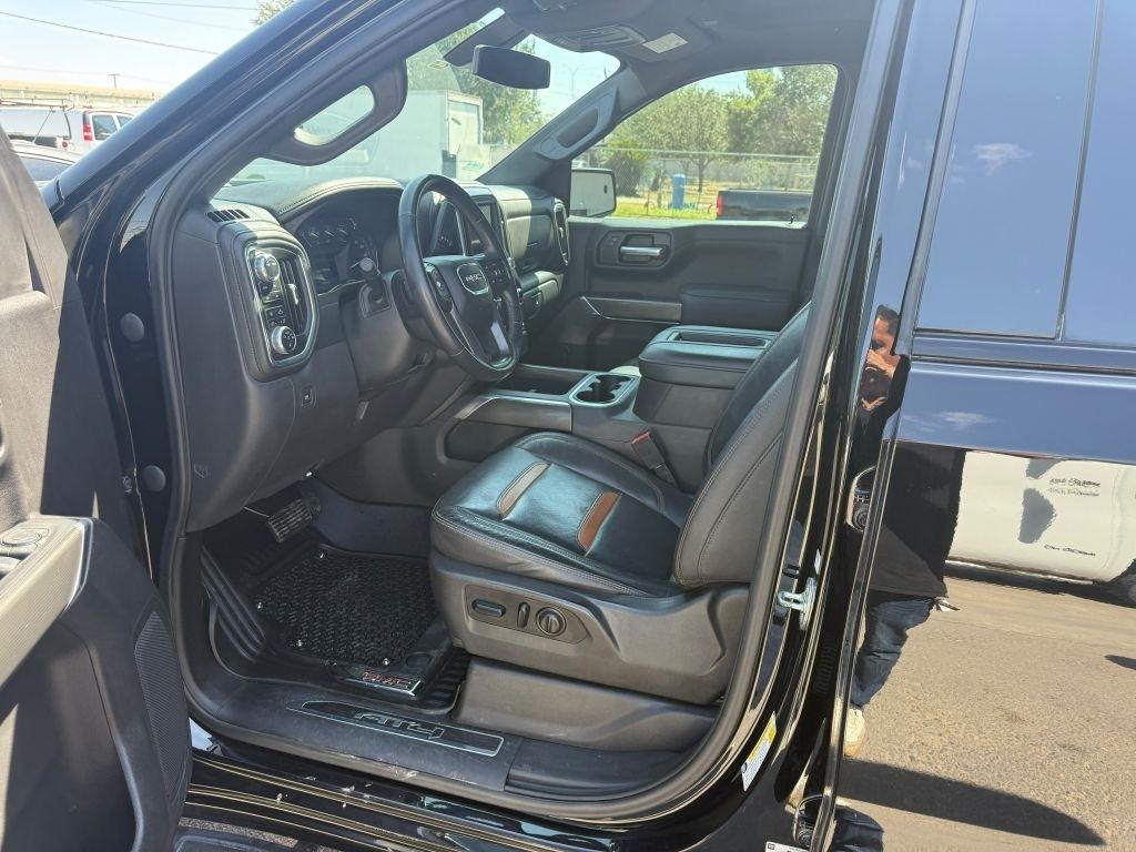 GMC Sierra 1500 AT4 Crew Cab Long Box 4WD 2021