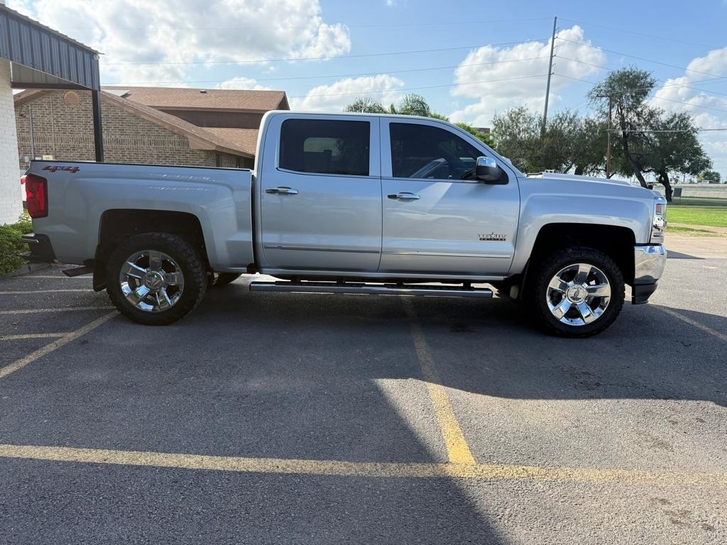 Chevrolet Silverado 1500 LTZ Crew Cab 4WD 2018