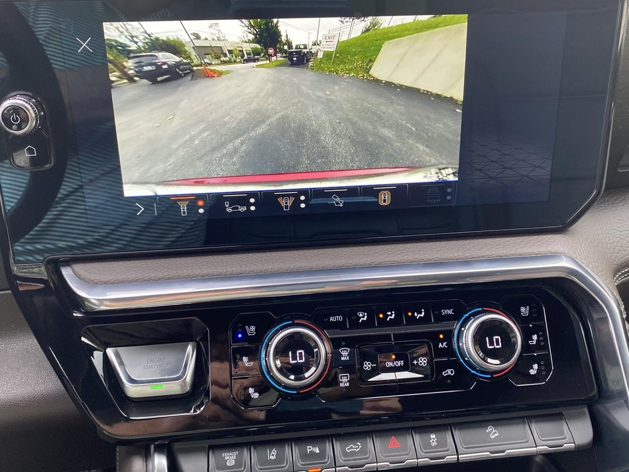 GMC Sierra 2500HD 4WD Crew Cab 159" Denali 2024