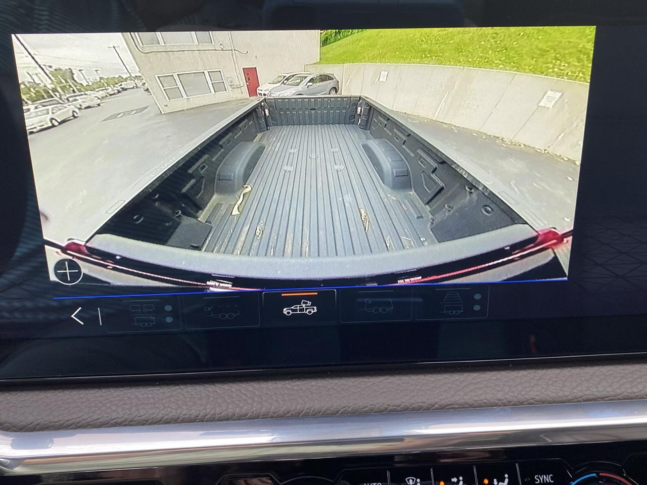 GMC Sierra 2500HD 4WD Crew Cab 159" Denali 2024