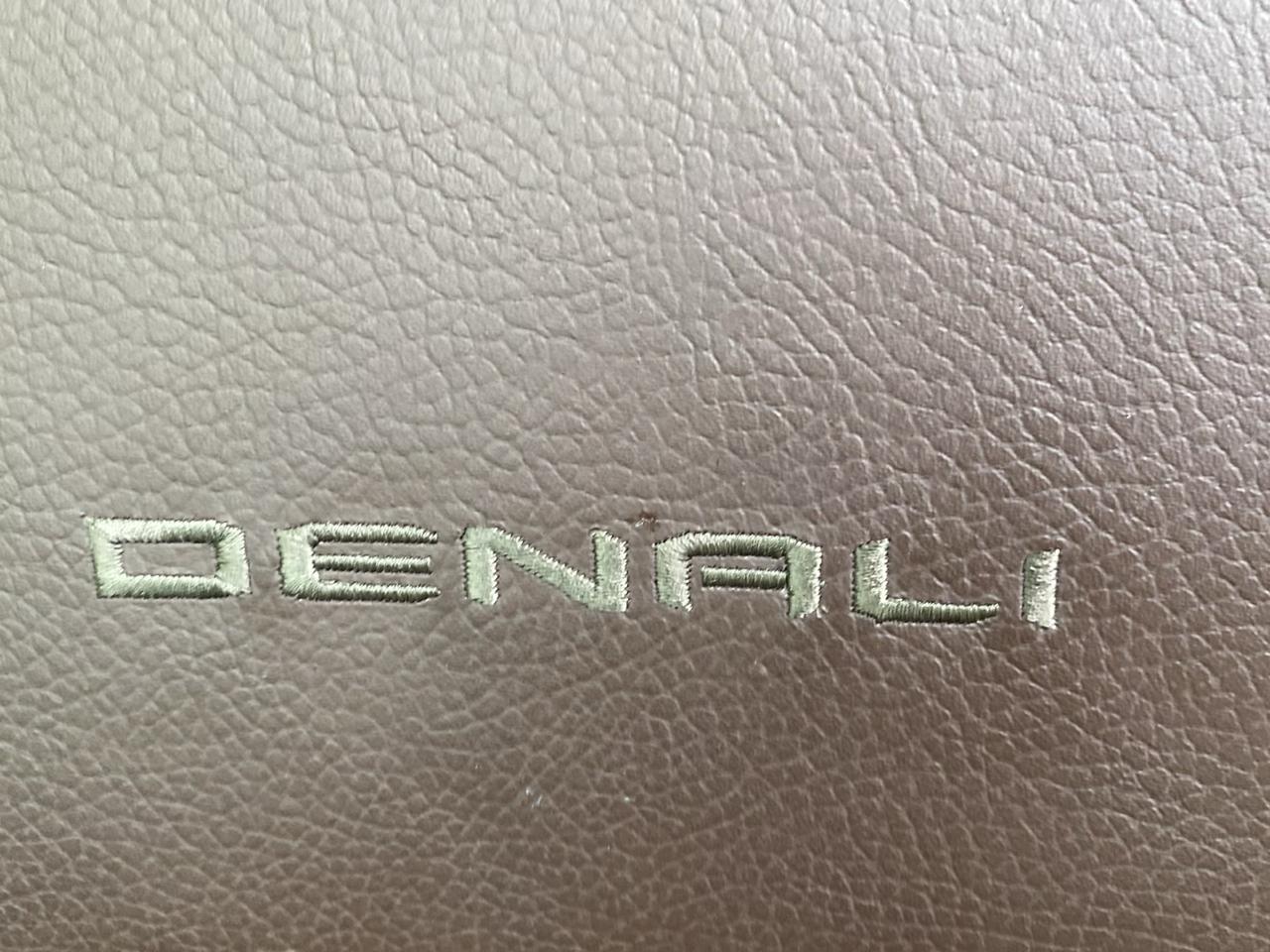 GMC Sierra 2500HD 4WD Crew Cab 159" Denali 2024