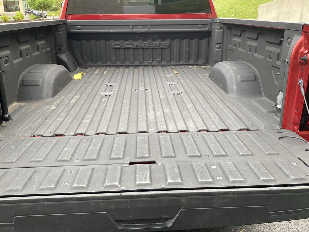 GMC Sierra 2500HD 4WD Crew Cab 159" Denali 2024