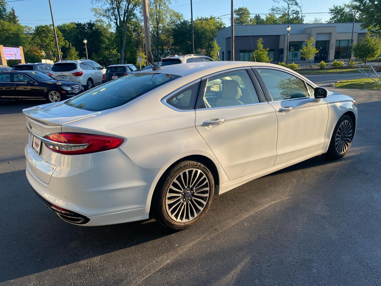 Ford Fusion Platinum FWD 2017