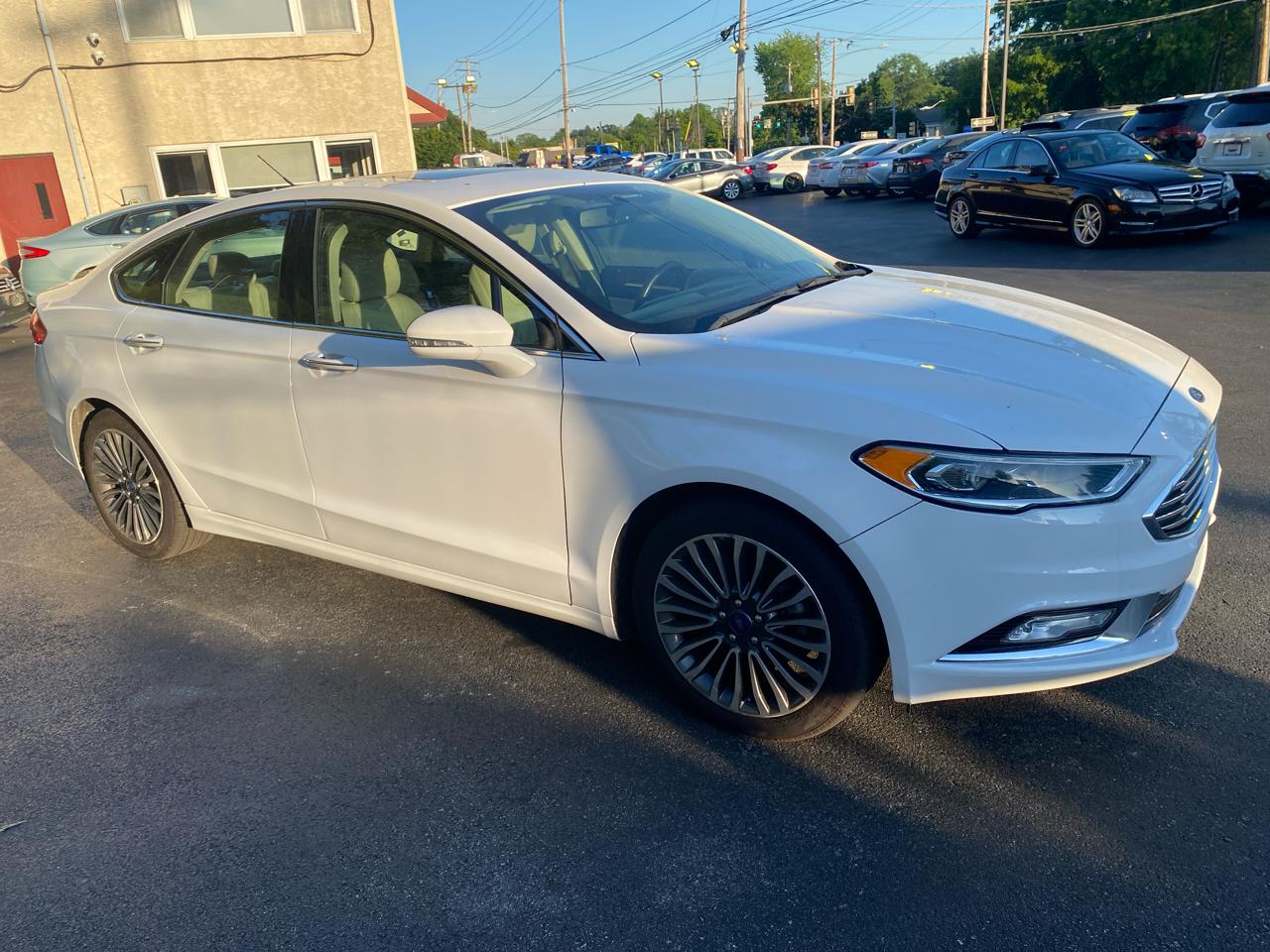 Ford Fusion Platinum FWD 2017