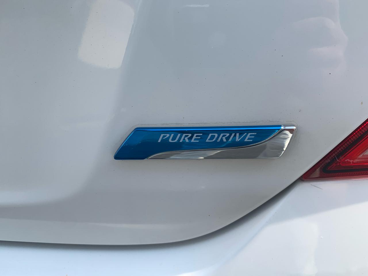 Nissan Versa 4dr Sdn CVT 1.6 SV 2014