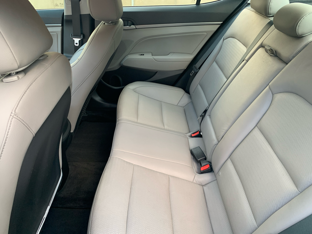 Hyundai Elantra 4dr Sdn Auto Limited 2017