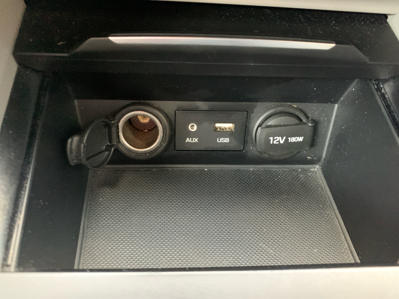 Hyundai Elantra 4dr Sdn Auto Limited 2017