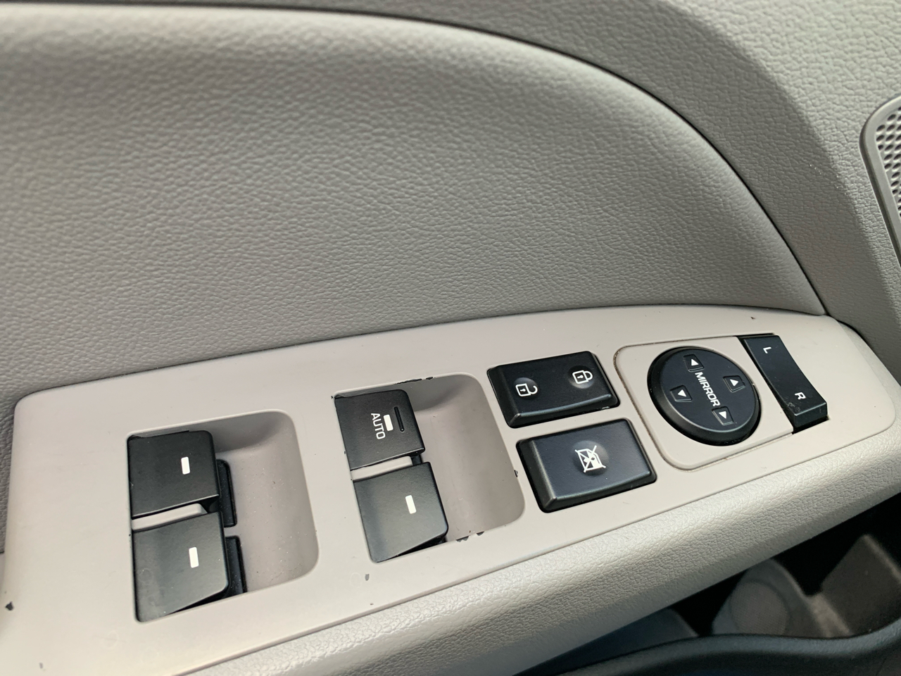 Hyundai Elantra 4dr Sdn Auto Limited 2017