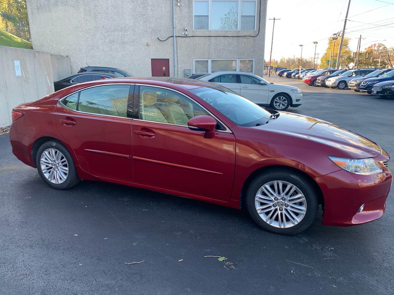 Lexus ES 350 4dr Sdn 2013