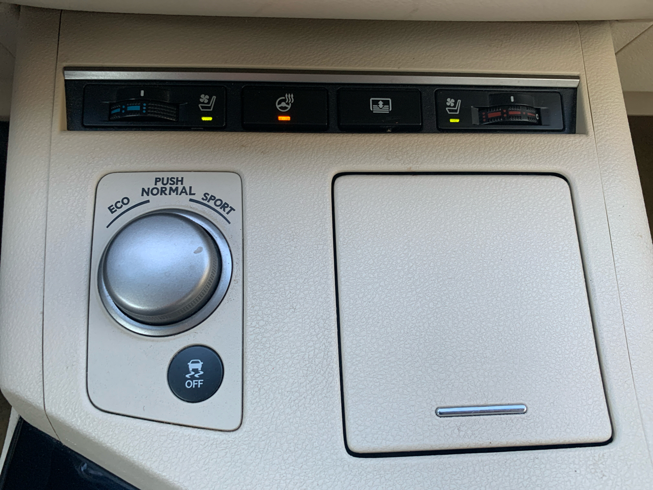 Lexus ES 350 4dr Sdn 2013