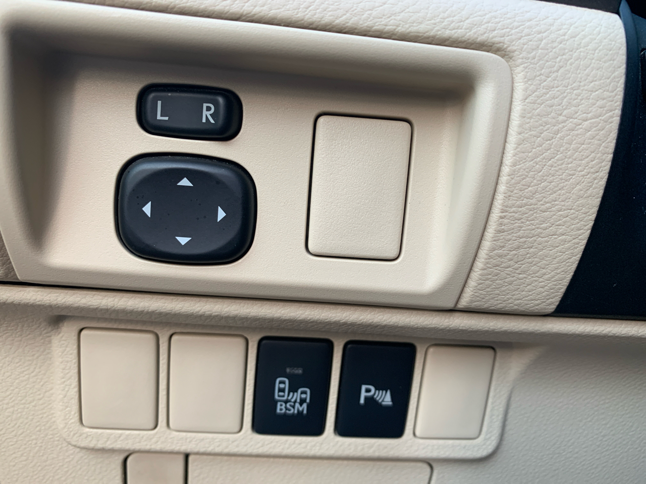 Lexus ES 350 4dr Sdn 2013