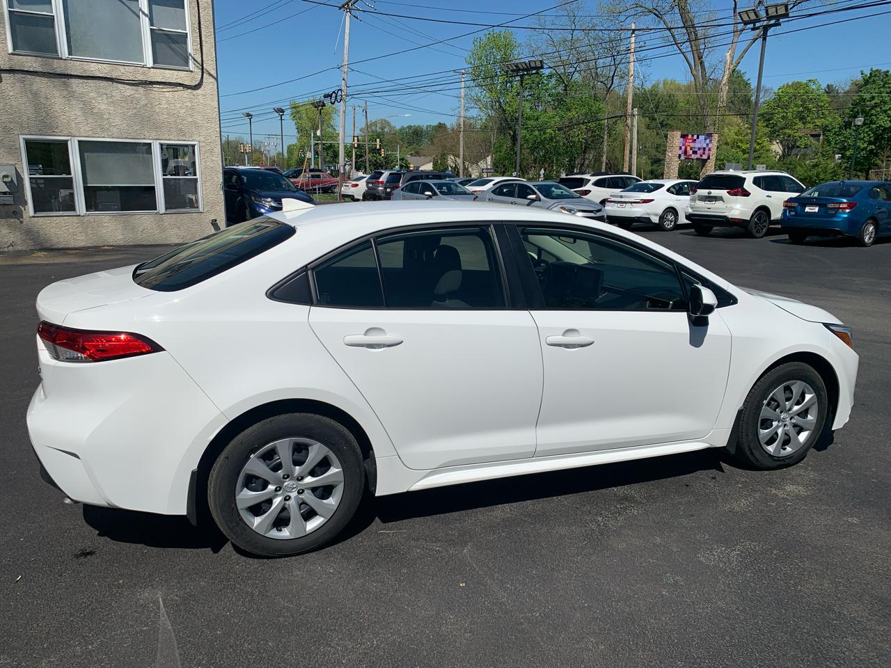 Toyota Corolla Hybrid  2026