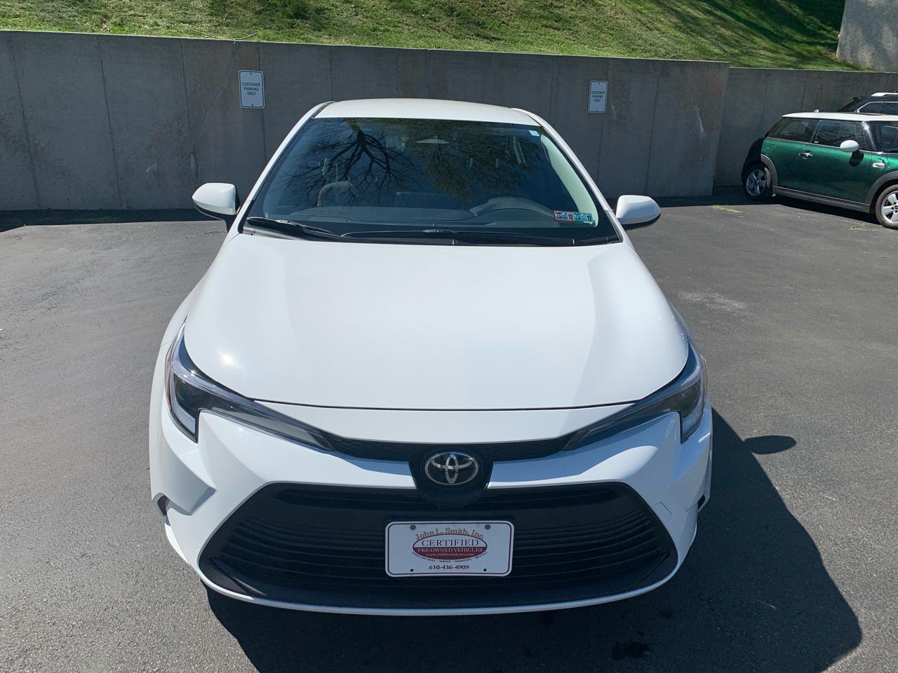 Toyota Corolla Hybrid  2026