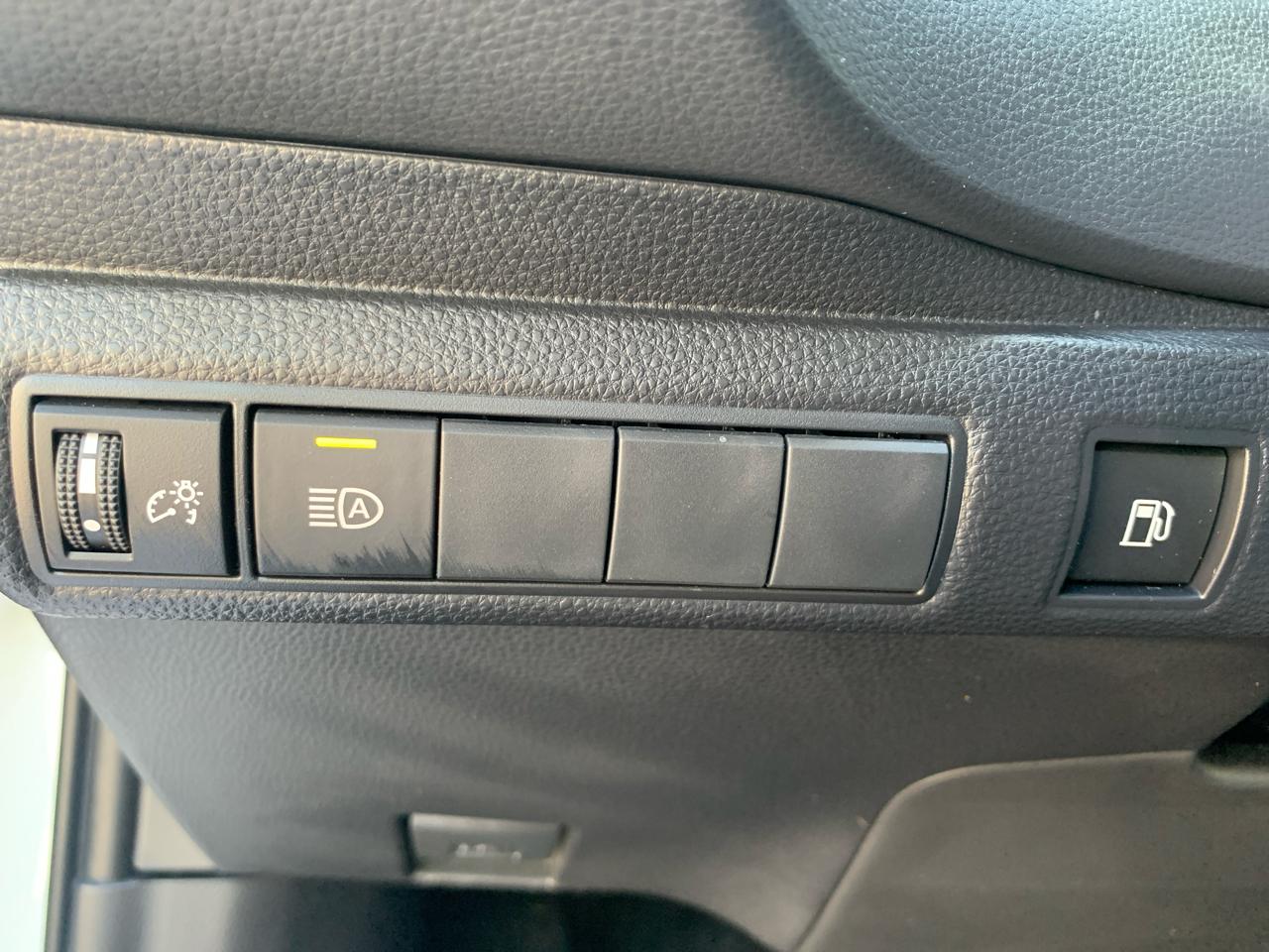 Toyota Corolla Hybrid  2026