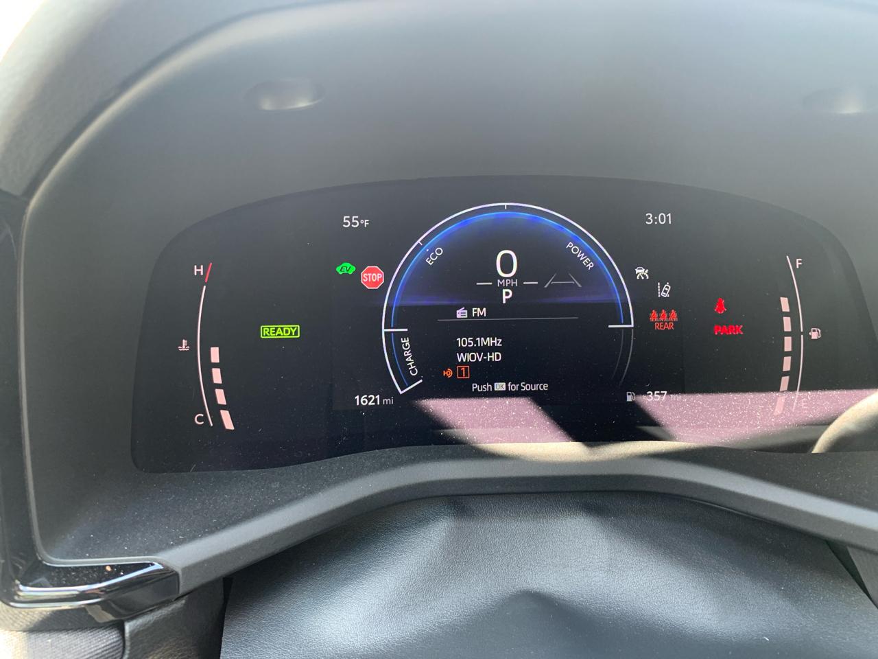 Toyota Camry Hybrid LE 2026