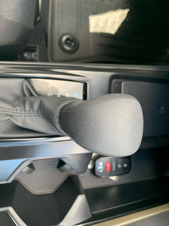 Toyota Camry Hybrid LE 2026