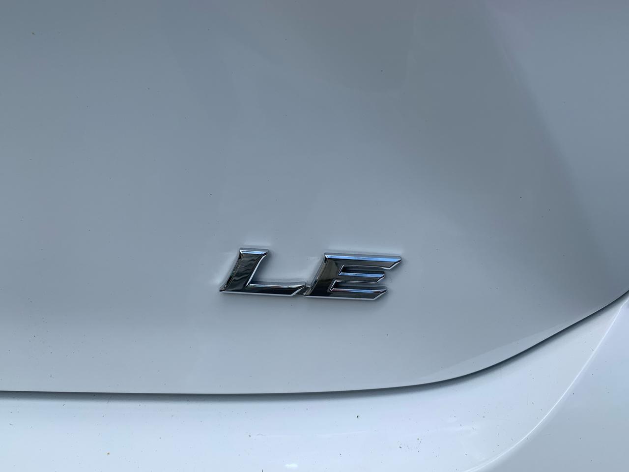 Toyota Camry Hybrid LE 2026