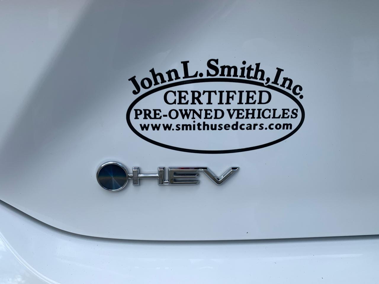 Toyota Camry Hybrid LE 2026