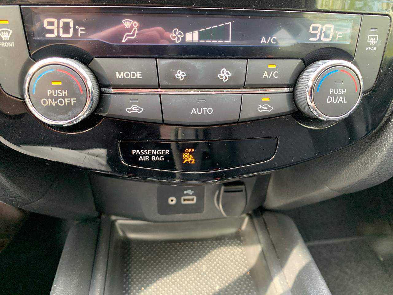 Nissan Rogue AWD SV 2018