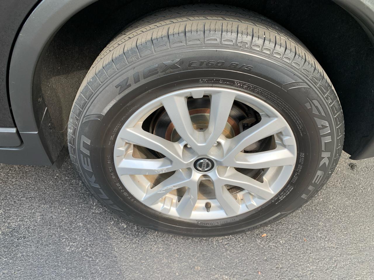 Nissan Rogue AWD SV 2018