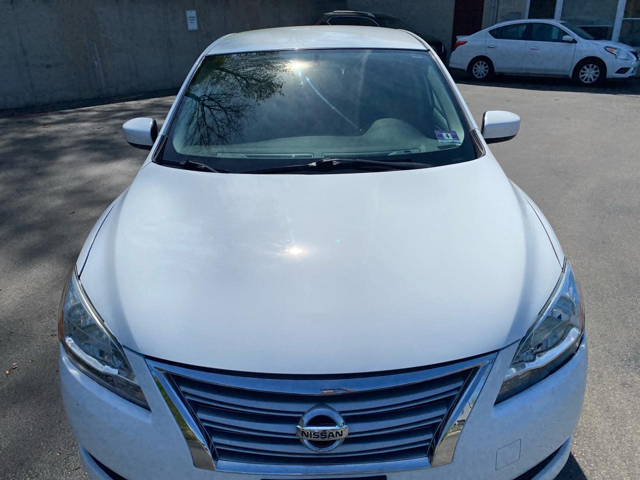 Nissan Sentra 4dr Sdn I4 CVT SV 2015