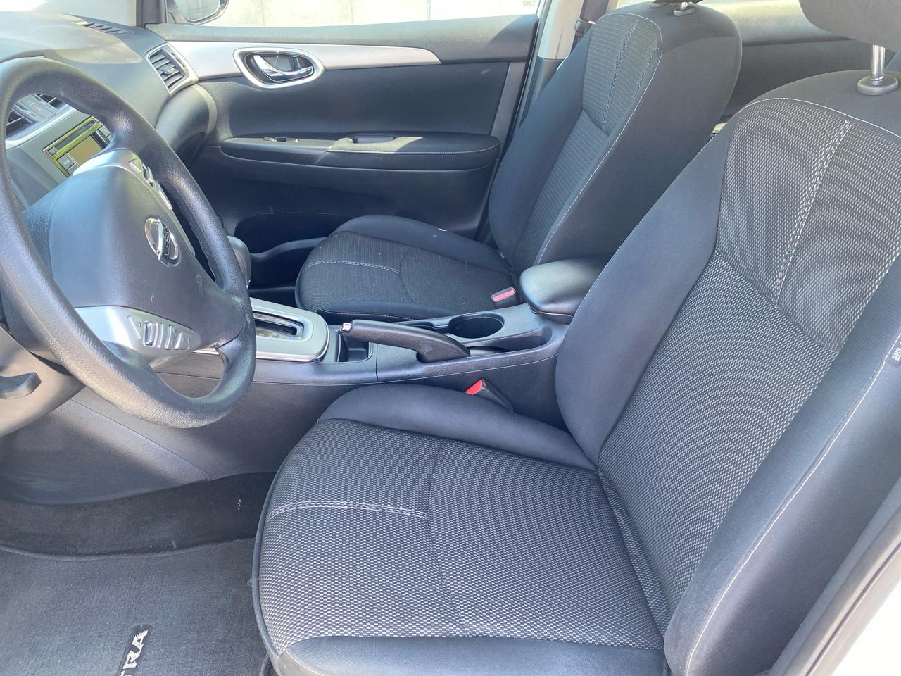 Nissan Sentra 4dr Sdn I4 CVT SV 2015
