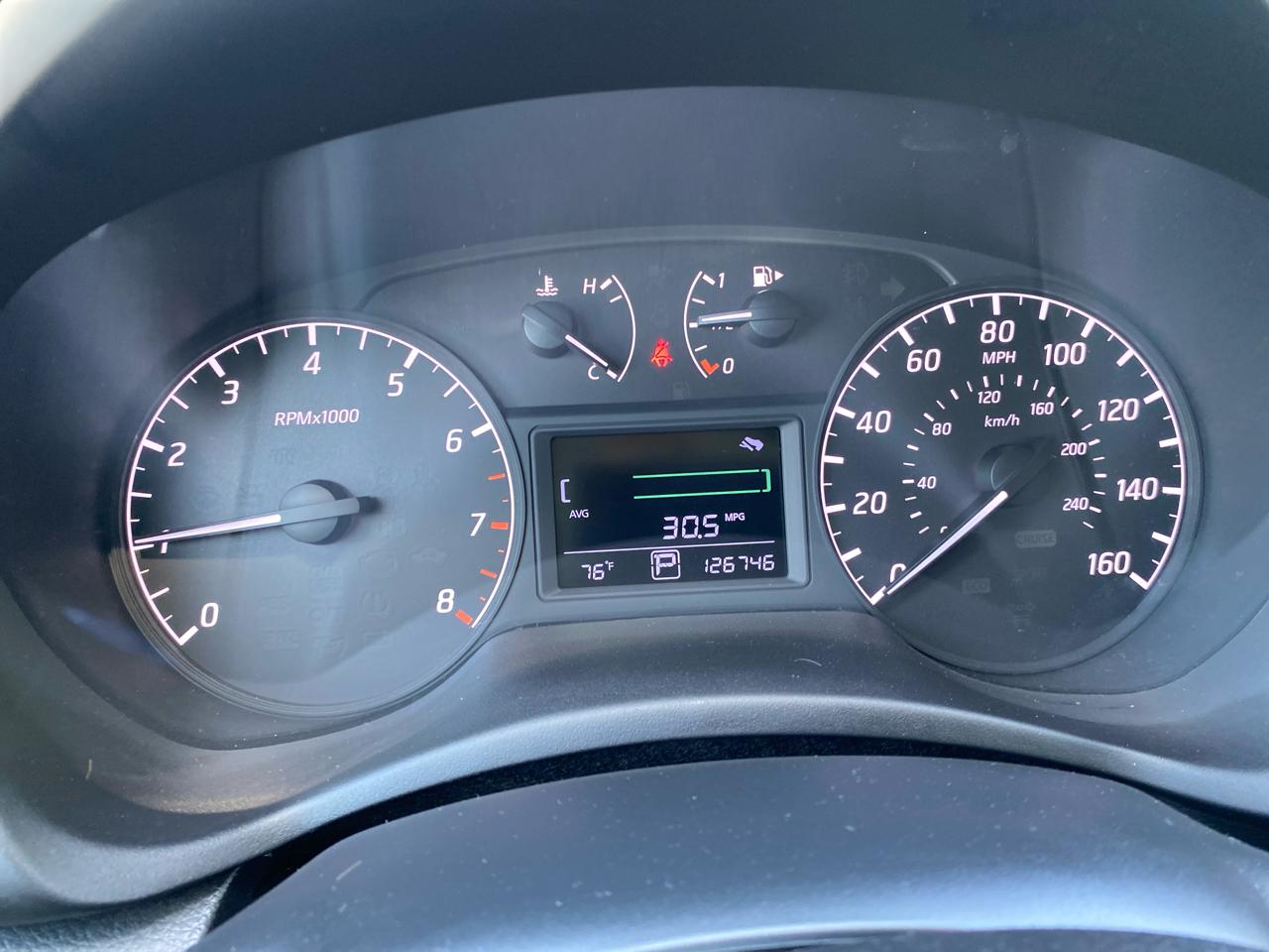 Nissan Sentra 4dr Sdn I4 CVT SV 2015
