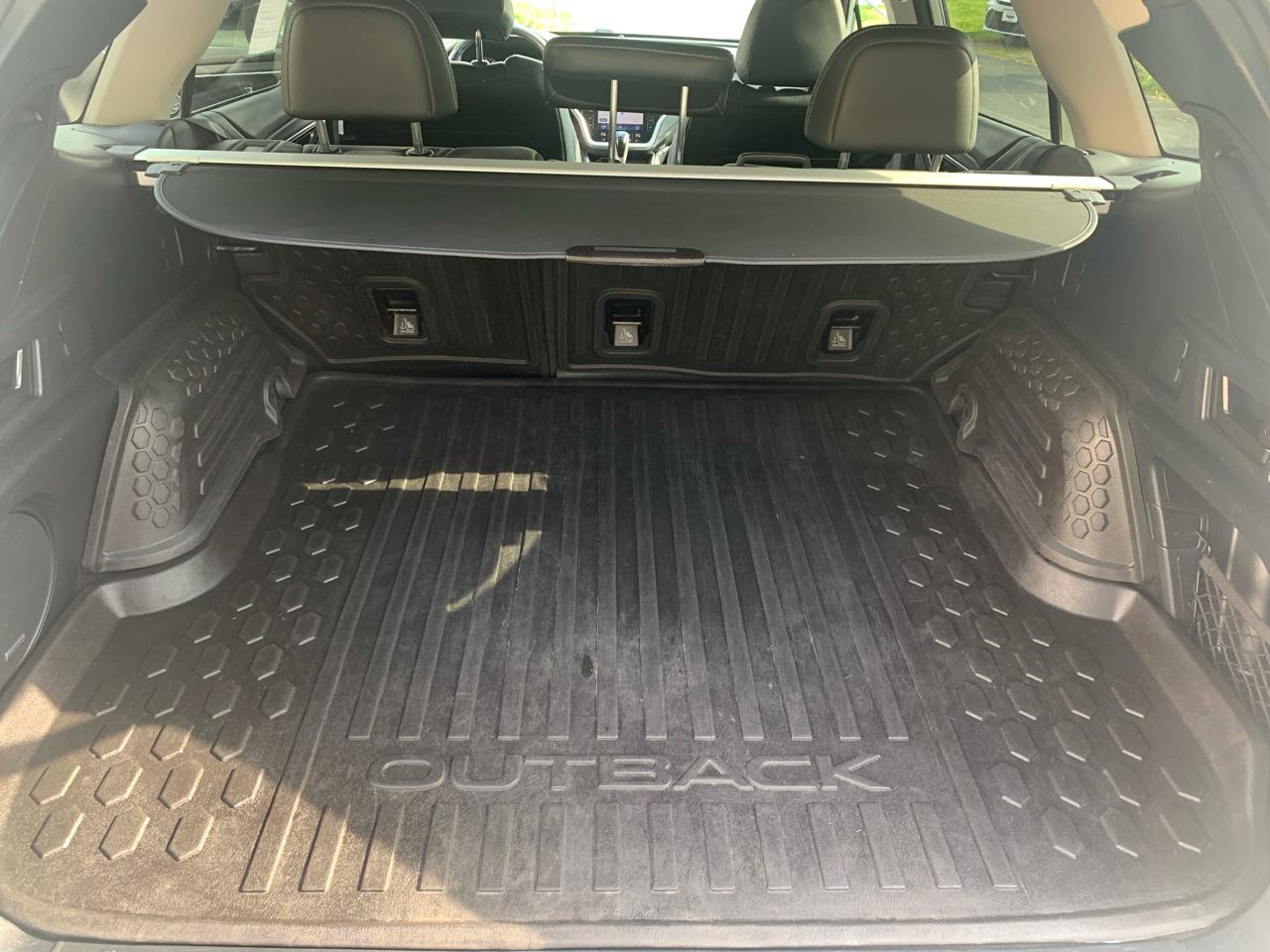 Subaru Outback Limited CVT 2022