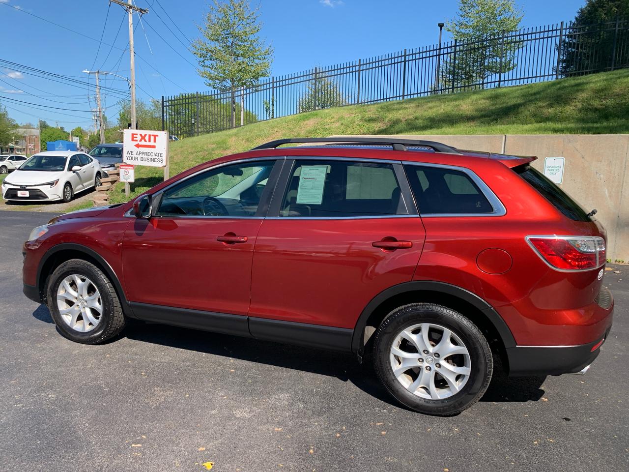 Mazda CX-9 FWD 4dr Touring 2011