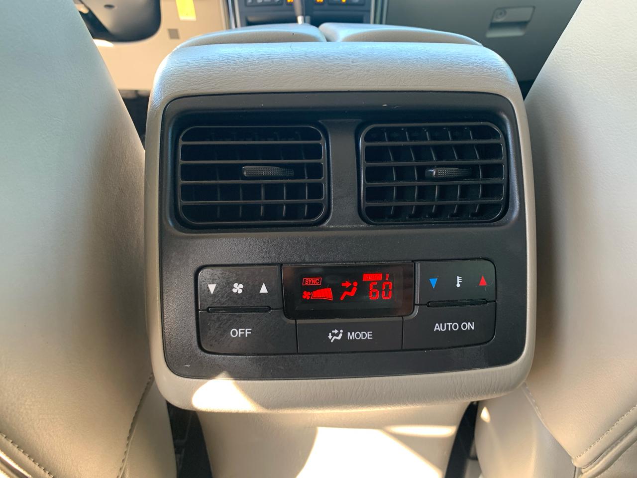 Mazda CX-9 FWD 4dr Touring 2011