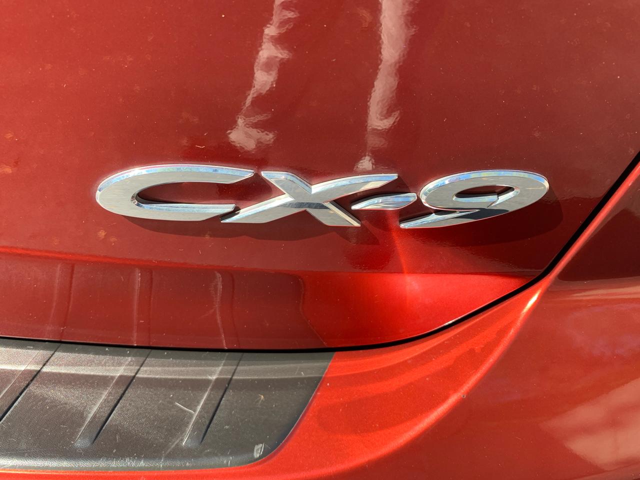 Mazda CX-9 FWD 4dr Touring 2011