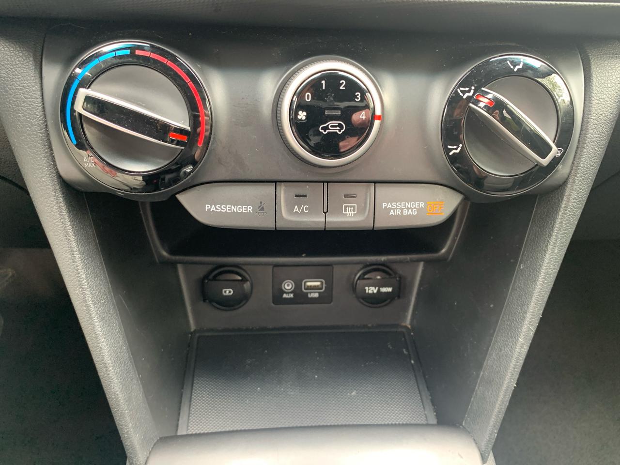 Hyundai Kona SEL Auto AWD 2019