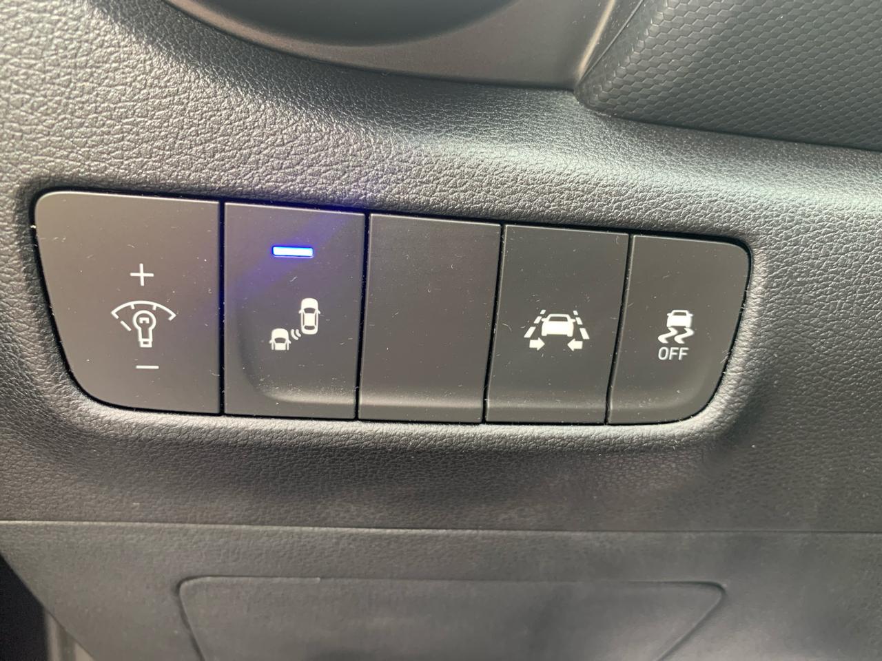 Hyundai Kona SEL Auto AWD 2019