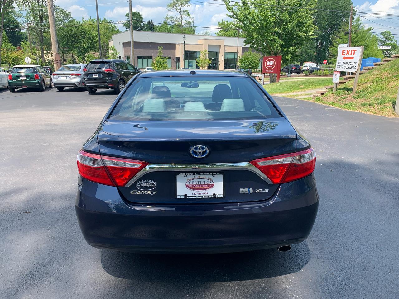 Toyota Camry Hybrid  2015
