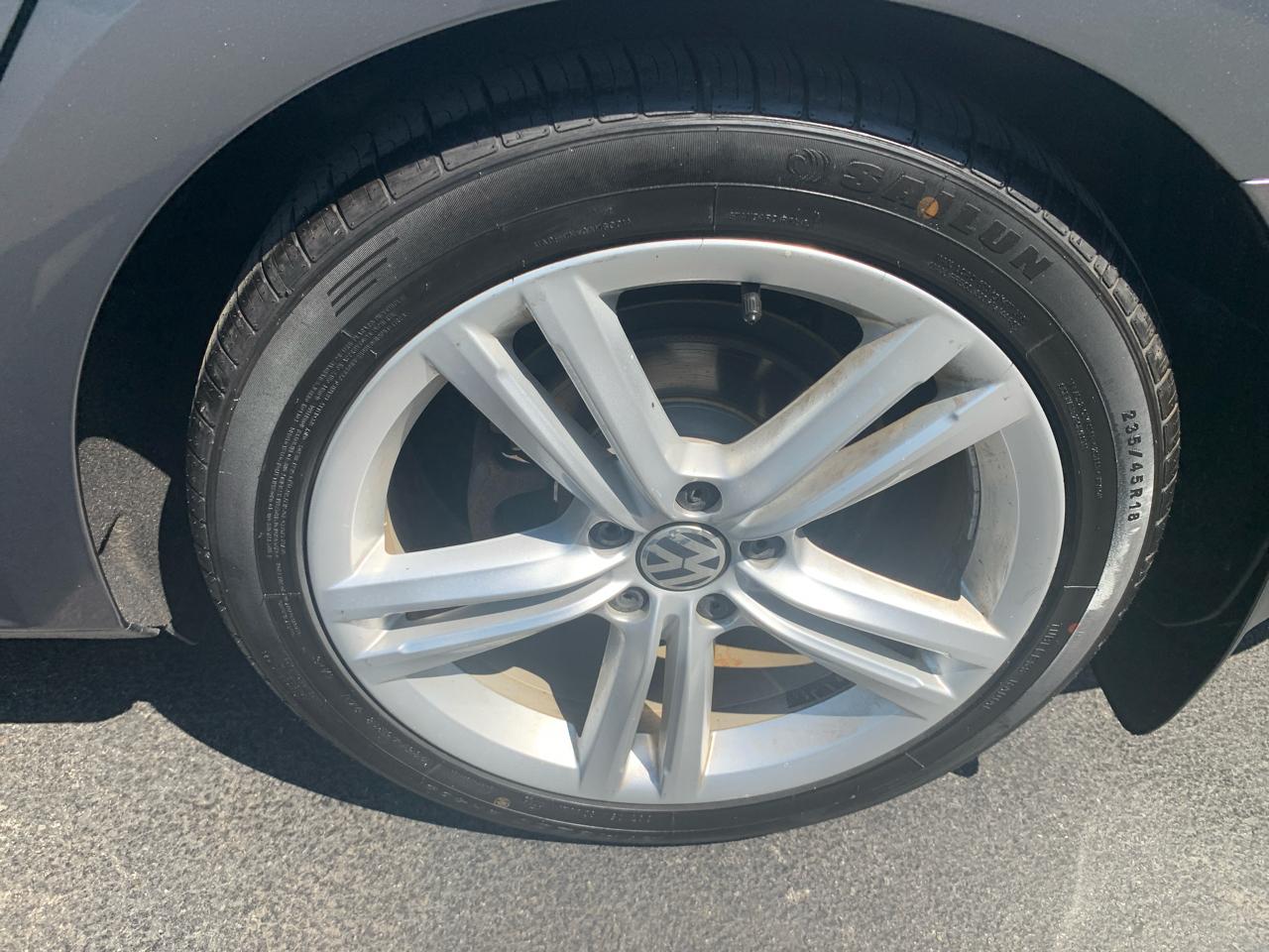 Volkswagen Passat  2015