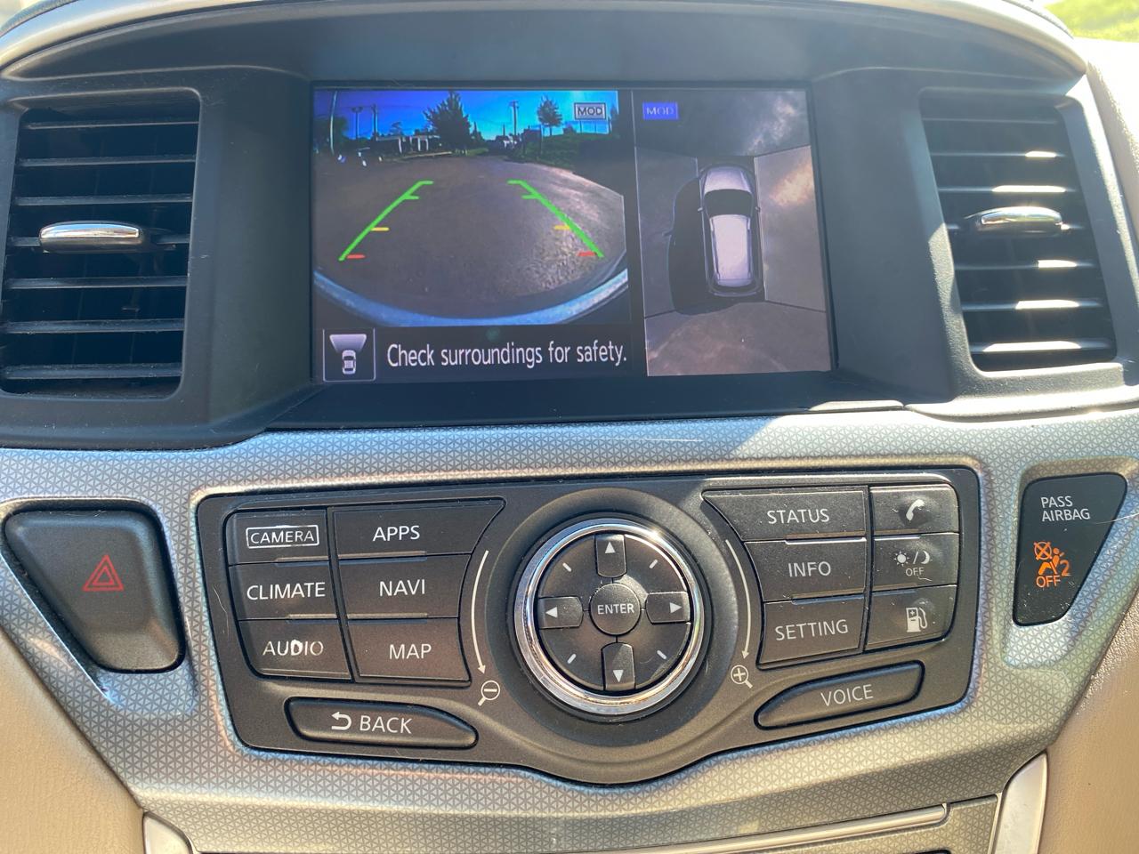 Nissan Pathfinder 4x4 SL 2018