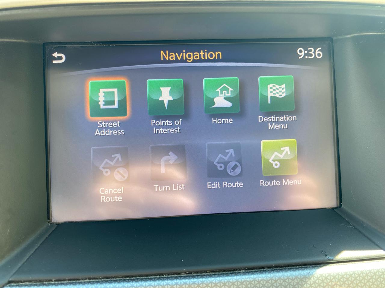Nissan Pathfinder 4x4 SL 2018