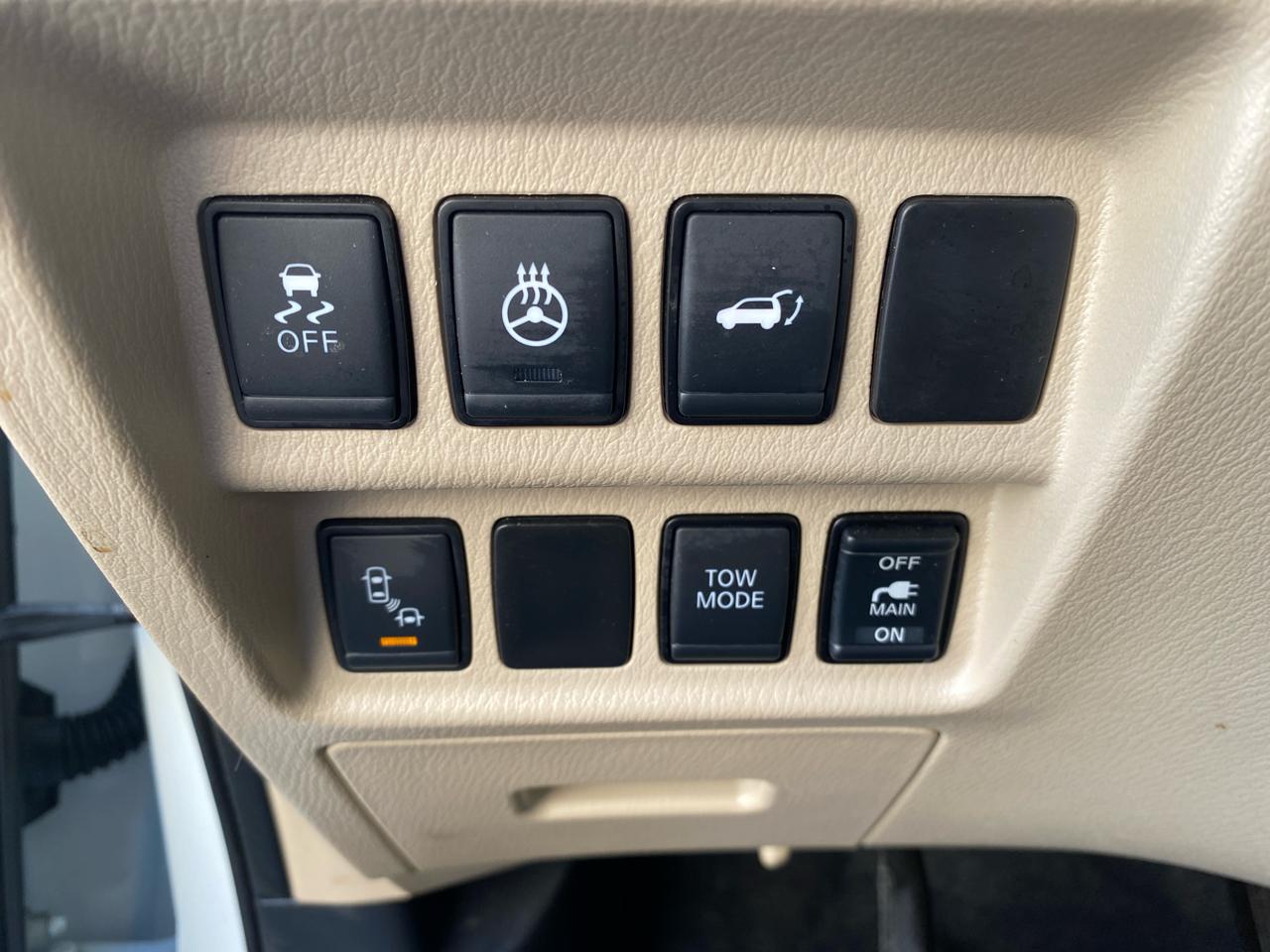 Nissan Pathfinder 4x4 SL 2018