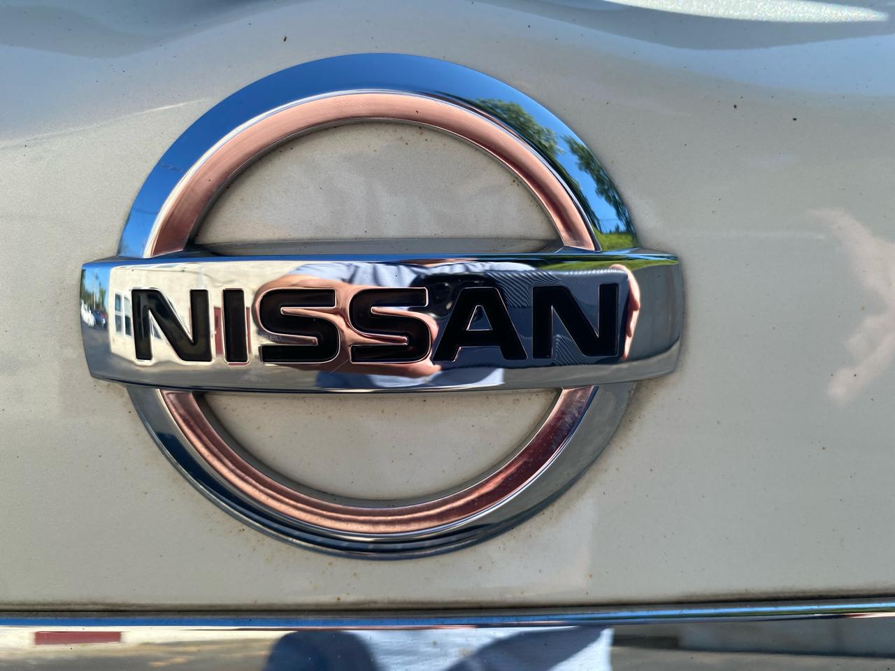 Nissan Pathfinder 4x4 SL 2018