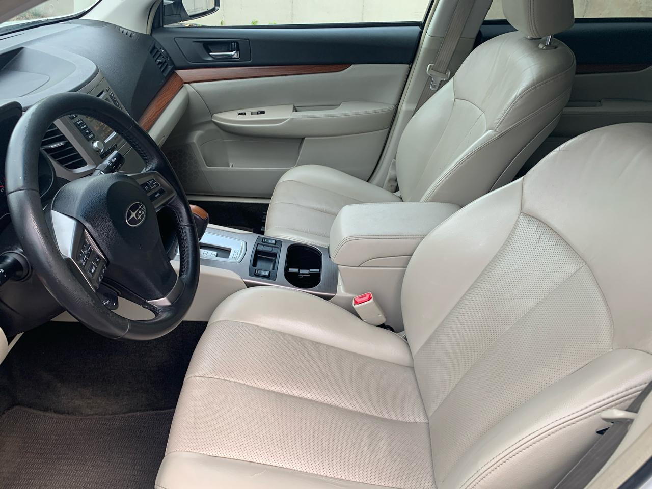 Subaru Outback  2013