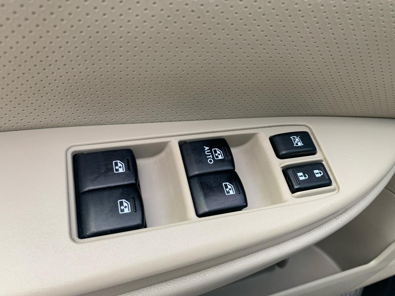Subaru Outback  2013