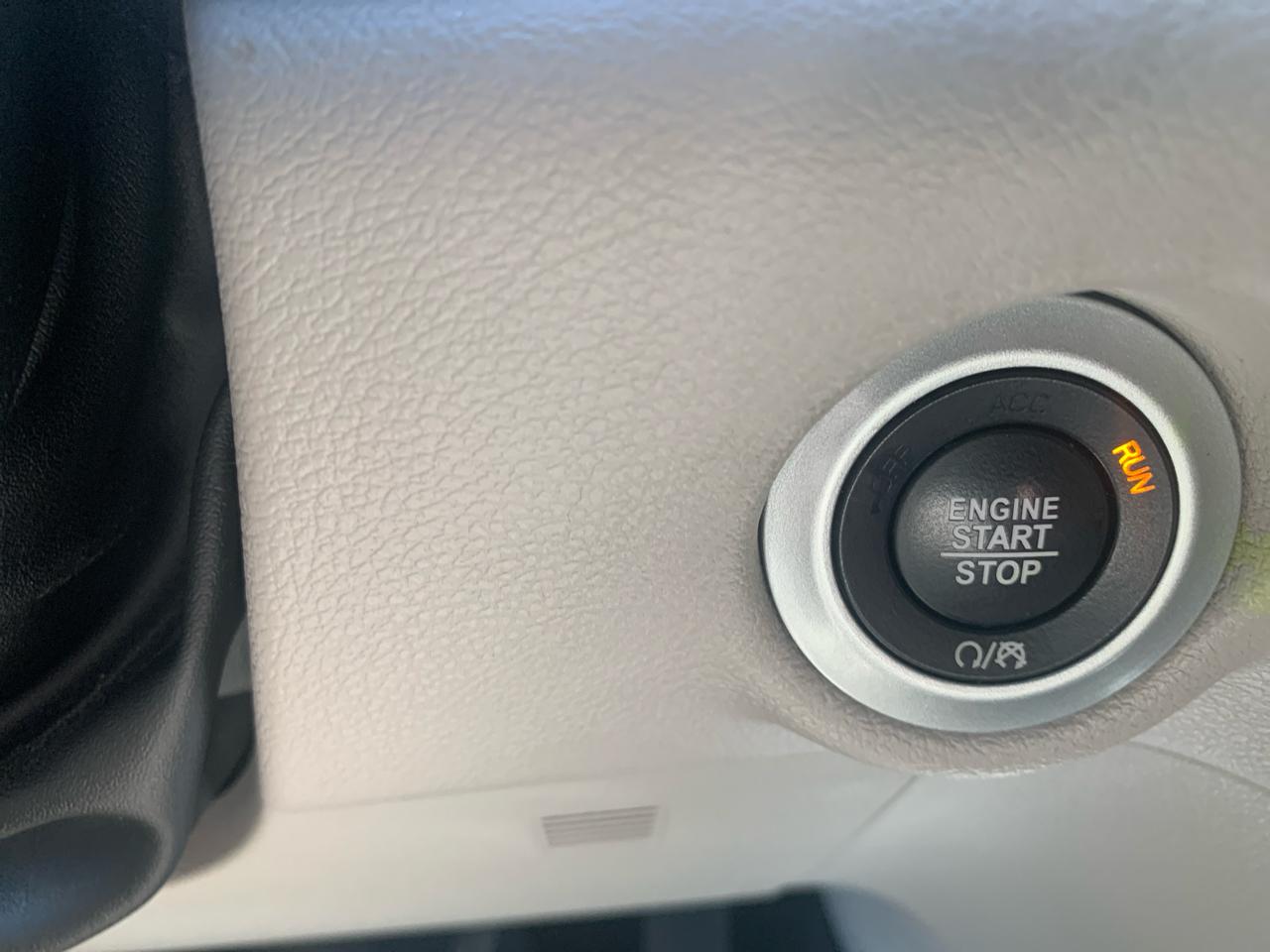 Chrysler Pacifica LX FWD 2017