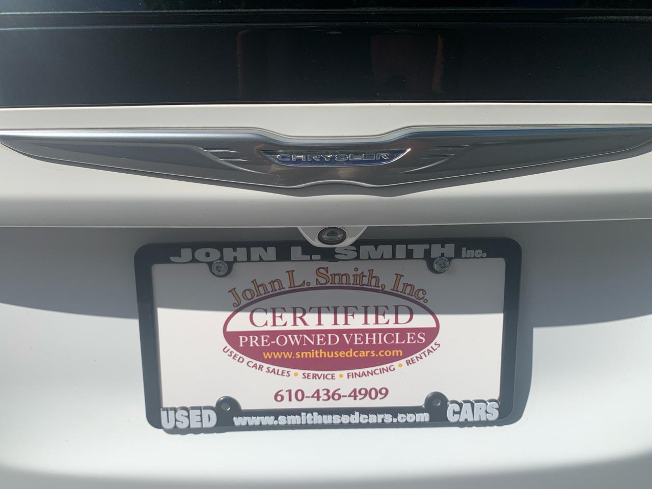 Chrysler Pacifica LX FWD 2017