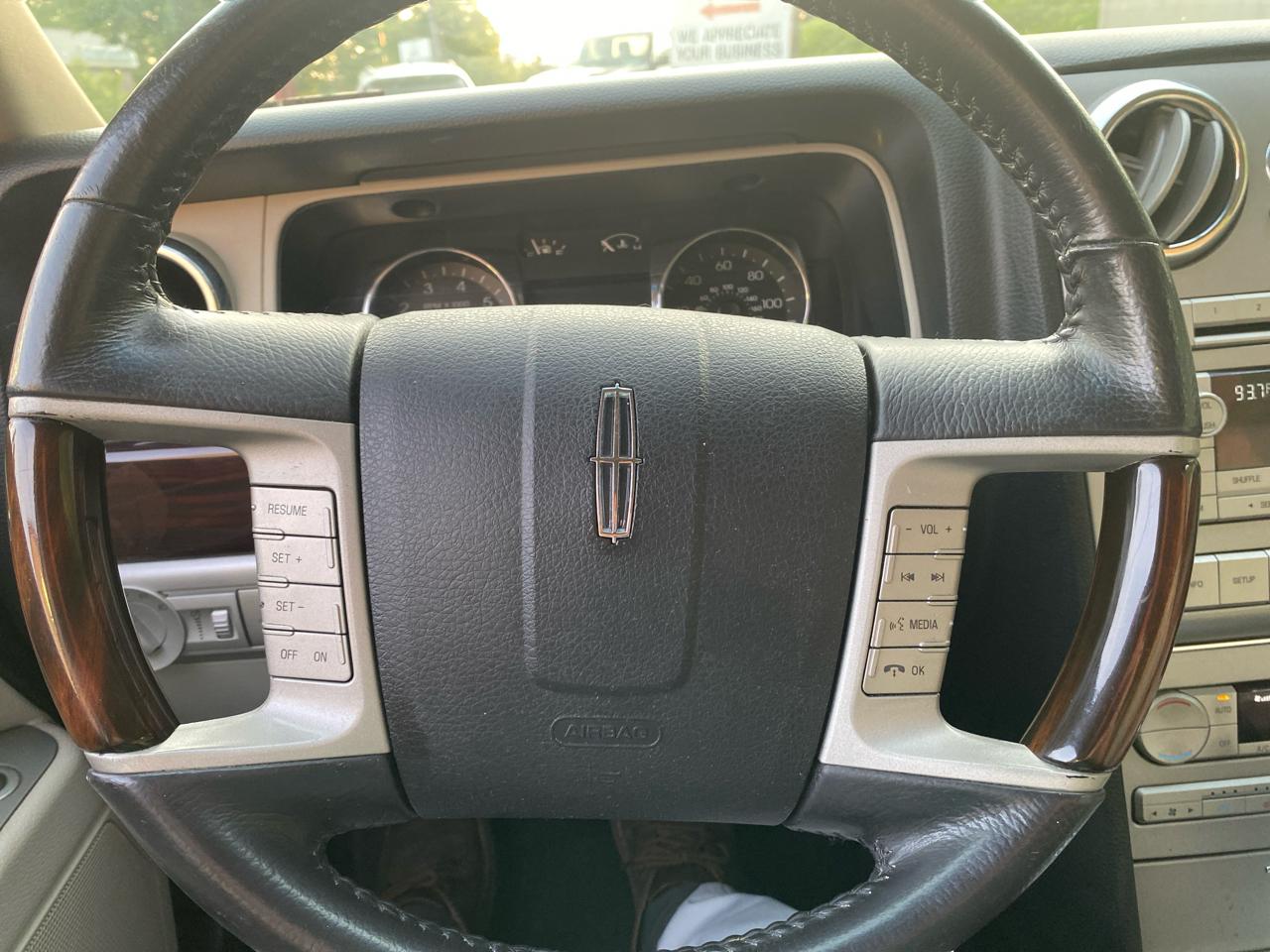Lincoln MKZ 4dr Sdn FWD 2009