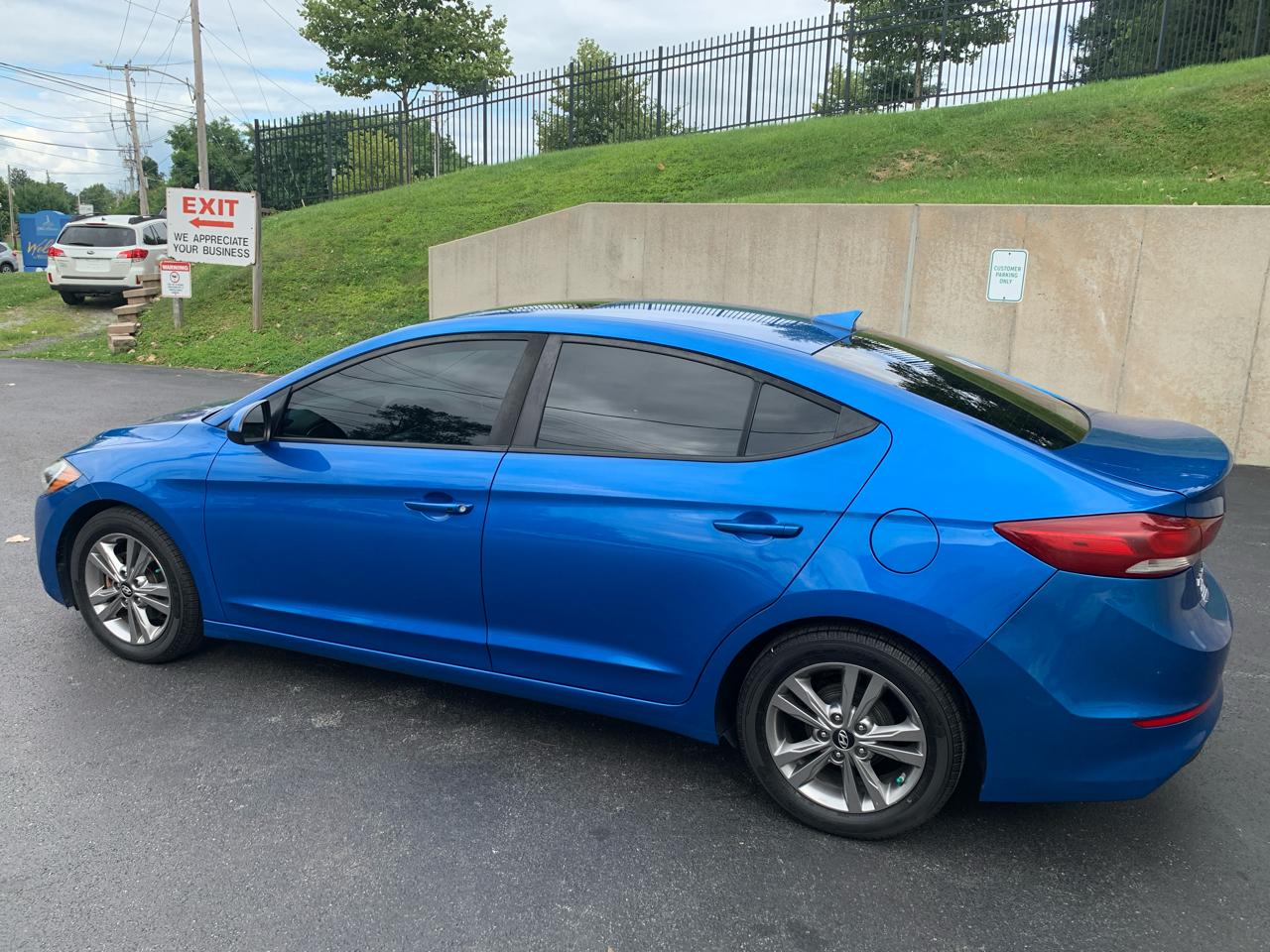 Hyundai Elantra  2017