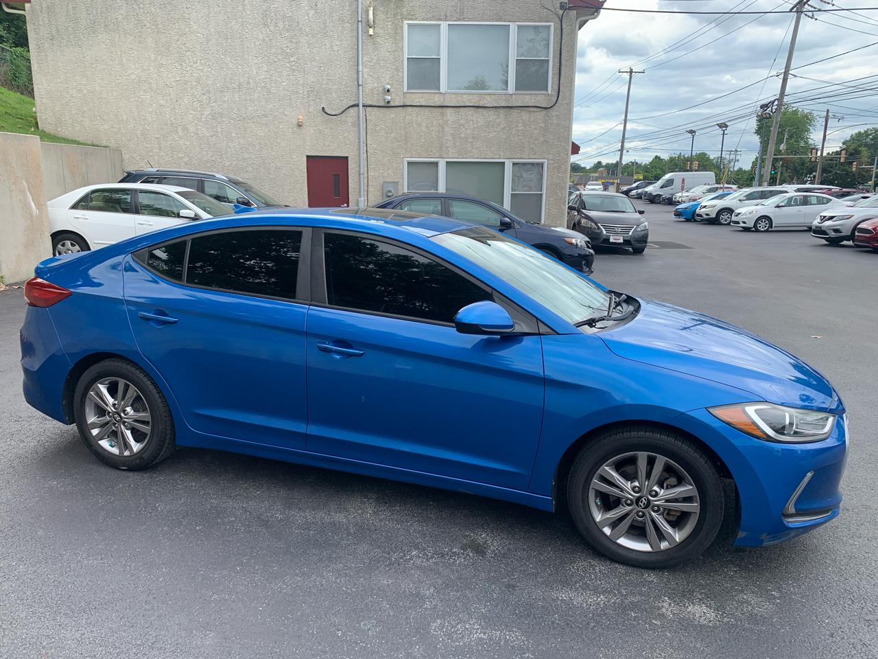 Hyundai Elantra  2017