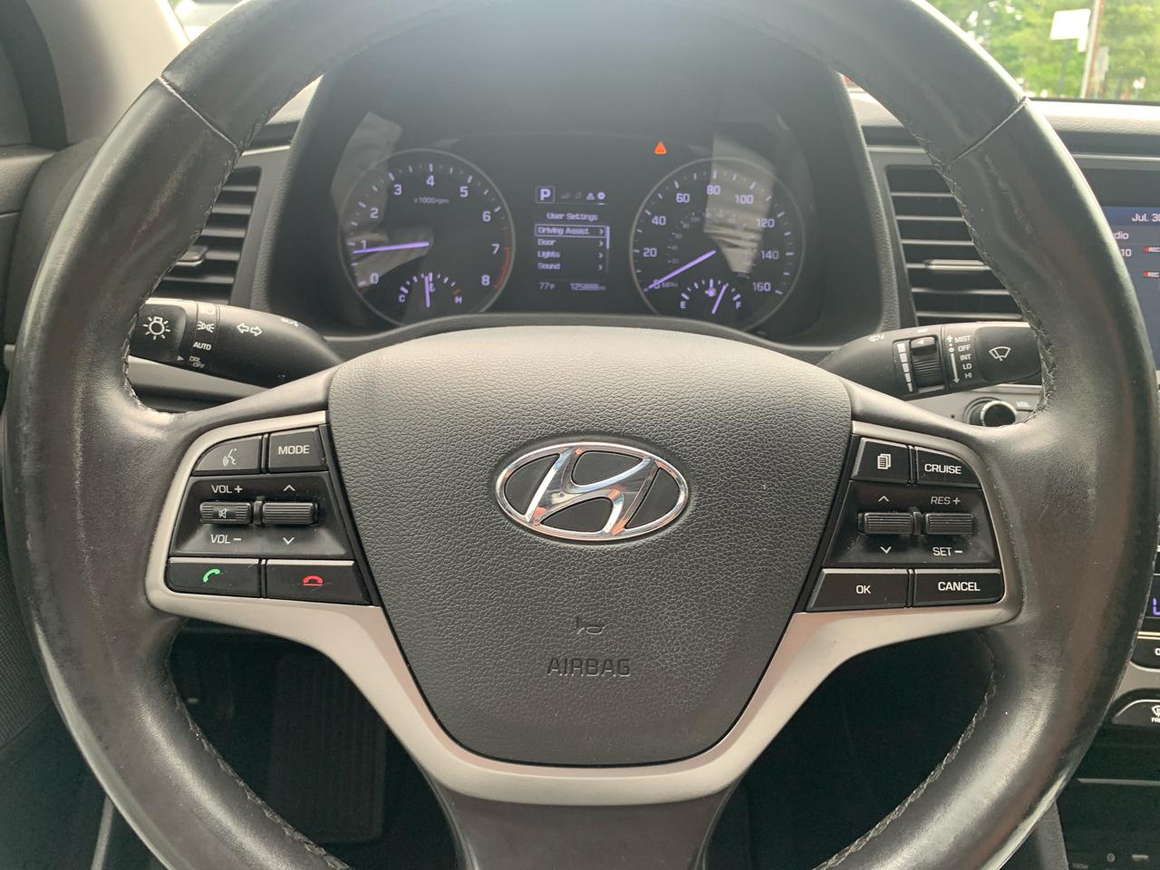 Hyundai Elantra  2017