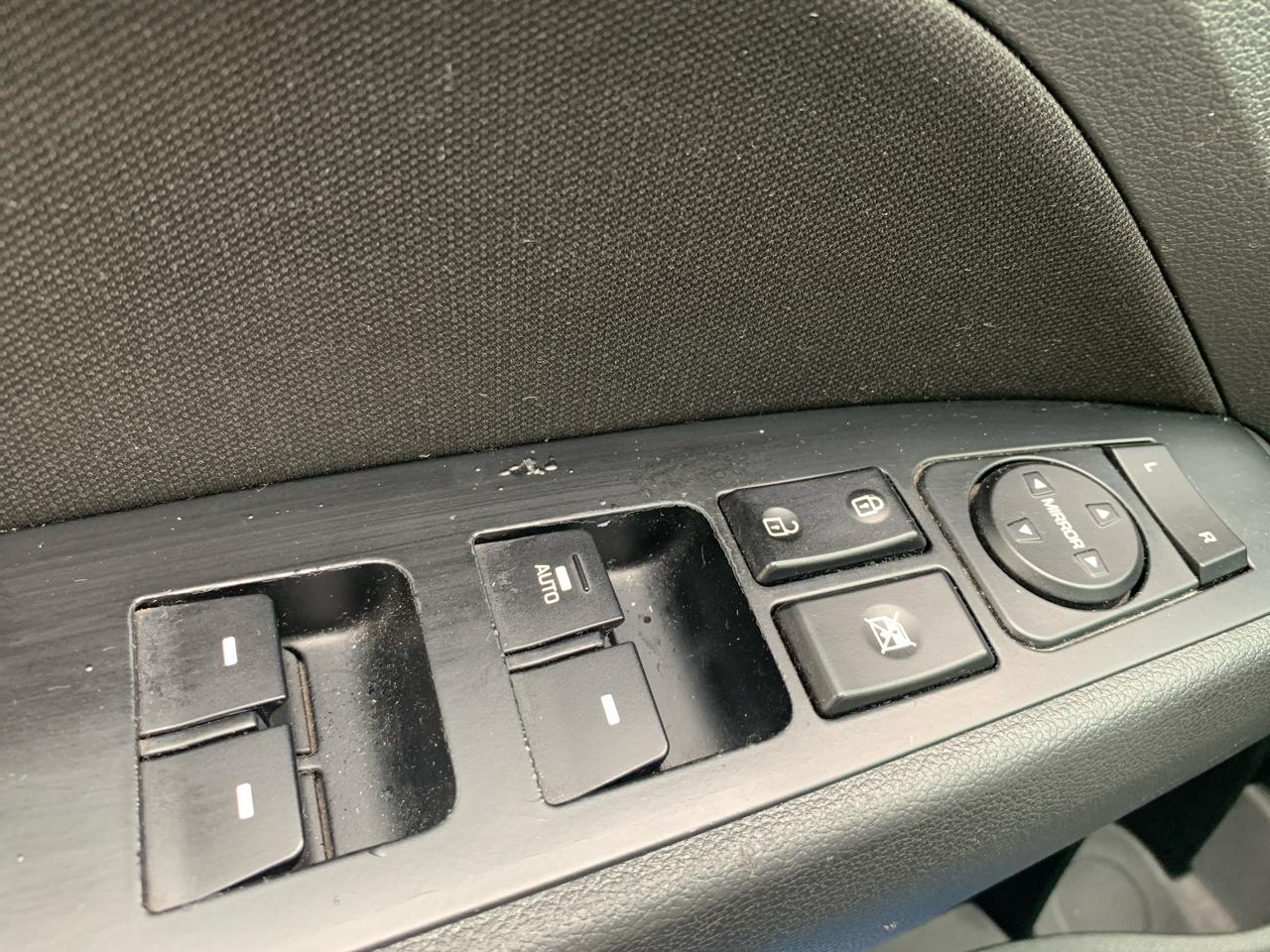 Hyundai Elantra  2017