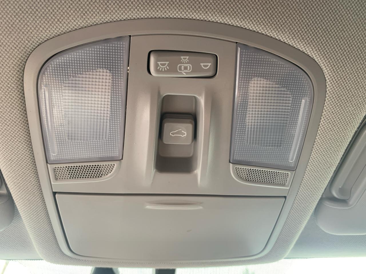 Hyundai Elantra  2017