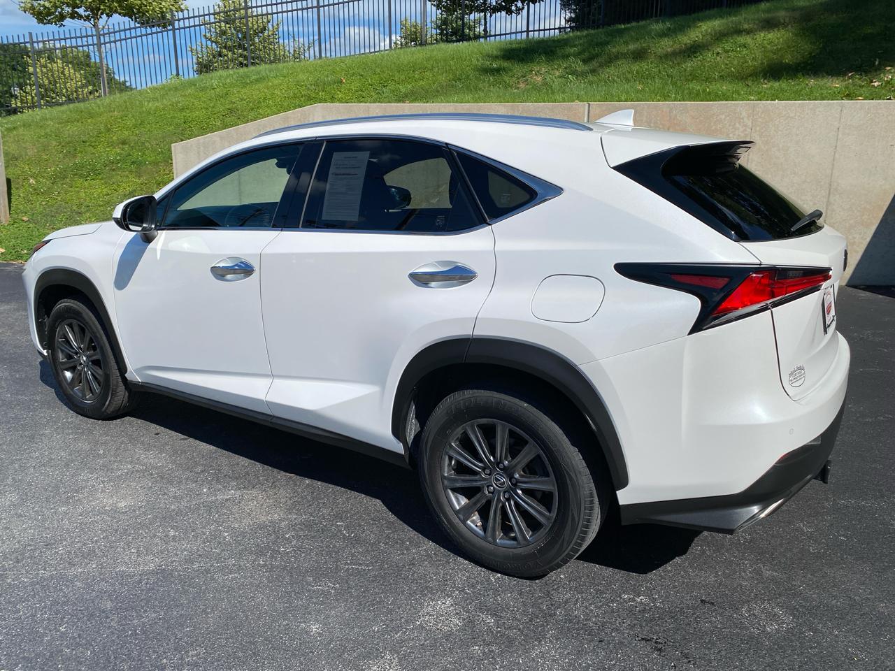 Lexus NX 200t  2018